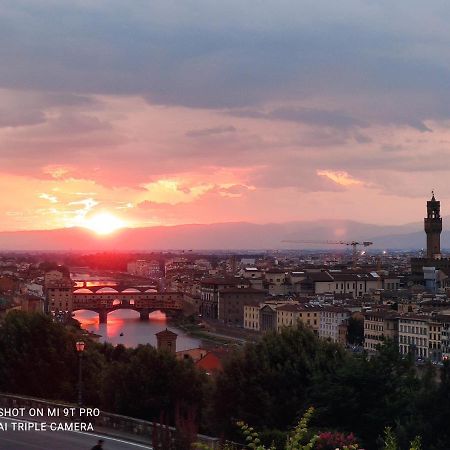Appartamento Incantevole Con Parcheggio Gratuito Florencia Exterior foto